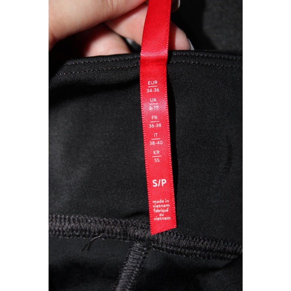 Women's Spanx Black Faux Leather Athletic Full Length Leggings Yoga Pants Size S - Picture 4 of 7